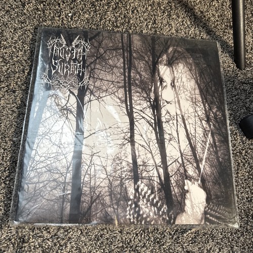 Musta surma riena vinyl record - musta,